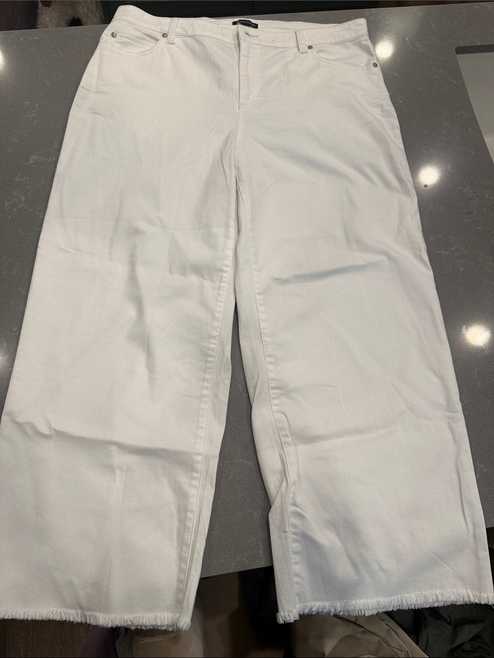 Eileen Fisher White Wide-Leg Frayed Hem Jeans